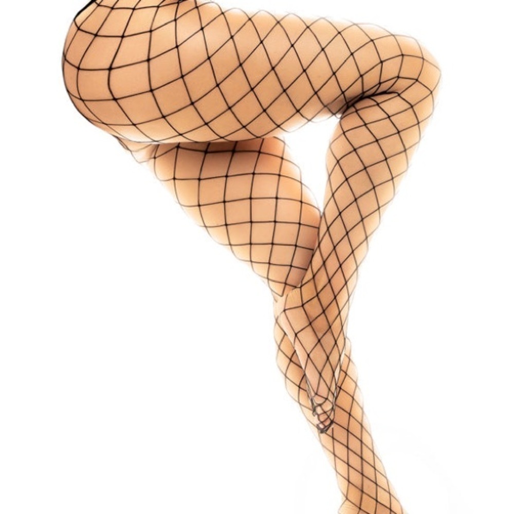 One Size Fishnet Stockings Tights NWT - Picture 2 of 3